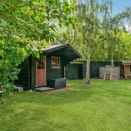 3 Bedroom Stunning In * Fårevejle